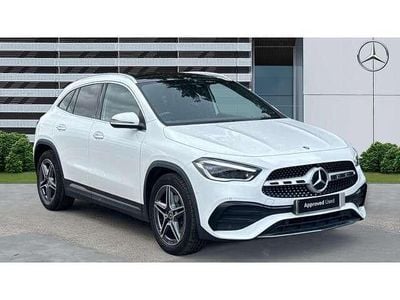 Mercedes GLA220