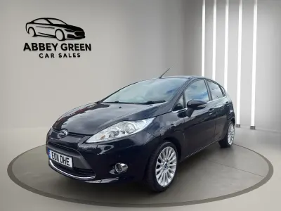 Used Ford Fiesta Titanium 70 HP (51 kW) 2011 Black Hatchback