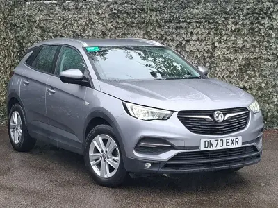 Used Vauxhall Grandland X 130 HP (95 kW) 2020 Grey SUV