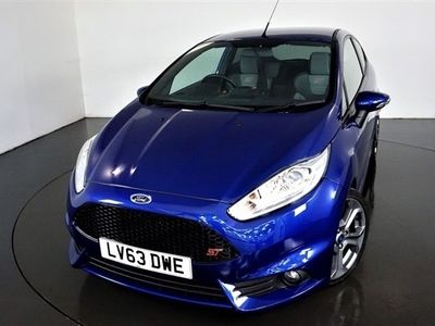 used Ford Fiesta 1.6 ST-2 3dFINISHED IN SPIRIT BLUE WITH HALF LEATHER RECARO BUCKET SEATS-HE