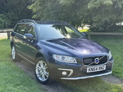 Used Volvo XC70 SE Lux 215 HP (158 kW) 2014 Blue Estate