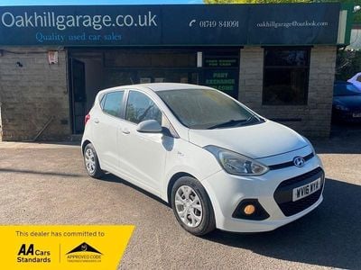 Usado Hyundai i10 SE 83 HP (61 kW) 2016 Branco Citadino