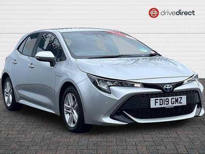 Used Toyota Corolla 122 HP (89 kW) 2019 Silver Hatchback