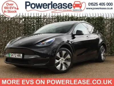 Begagnad Tesla Model Y Long Range AWD 282 kW (384 HK) 2022 Svart SUV