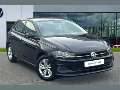 Used VW Polo Edition 95 HP (69 kW) 2019 Deep black pearlescent Hatchback