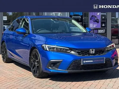 Used Honda Civic Advance 184 HP (135 kW) 2023 Crystal blue Hatchback