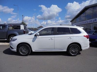 Mitsubishi Outlander P-HEV