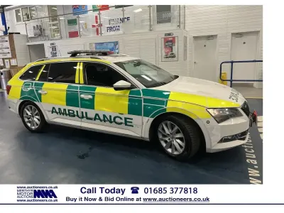 Used Skoda Superb SE 150 HP (110 kW) 2019 White Estate