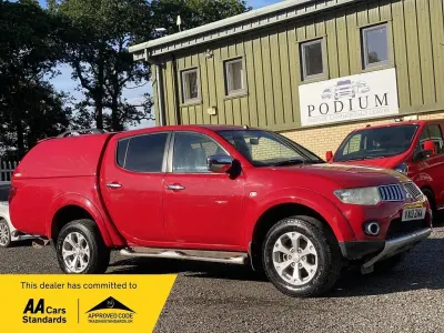 Used Mitsubishi L200 Warrior 176 HP (129 kW) 2013 Red Pickup