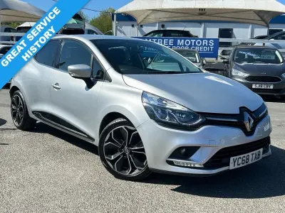 Used Renault Clio IV Iconic 2018 Silver Hatchback
