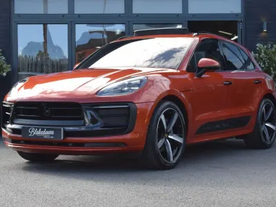 Used Porsche Macan 265 HP (194 kW) 2023 Orange SUV