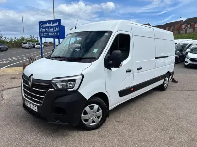 Used Renault Master Business 2023 White MPV