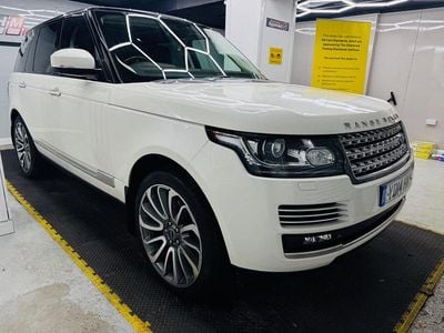 White Used 2014 Land Rover Range Rover Autobiography SUV | £19,550 (Good price)