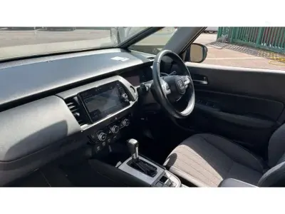 Used Honda Jazz Hybrid 109 HP (80 kW) 2021 White Hatchback