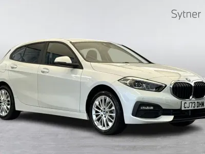 Used BMW 118 Comfort Edition 134 HP (98 kW) 2023 White Hatchback