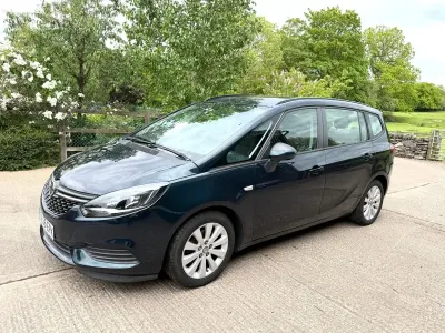 Used Vauxhall Zafira Design Edition 140 HP (102 kW) 2016 Green MPV