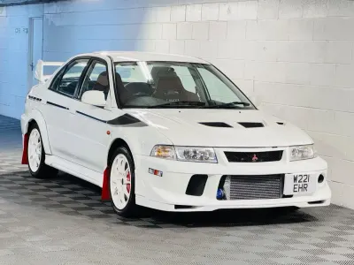 Usado Mitsubishi Lancer 135 HP (99 kW) 2006 Branco Sedan