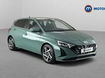 Used Hyundai i20 Ultimate 101 HP (74 kW) 2025 Green Hatchback