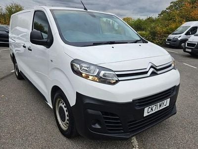Used Citroën Dispatch 101 HP (74 kW) 2020 White MPV