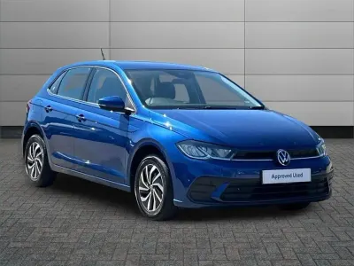 Used VW Polo Life 95 HP (69 kW) 2022 Blue Hatchback
