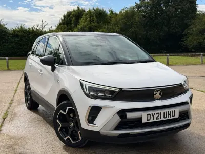 Used Vauxhall Crossland Elite 83 HP (61 kW) 2021 White SUV