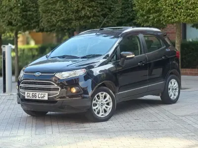 Used Ford Ecosport Zetec 125 HP (91 kW) 2016 Black SUV