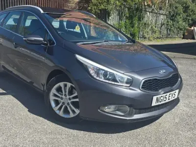 Used Kia Ceed 2015 Silver Hatchback
