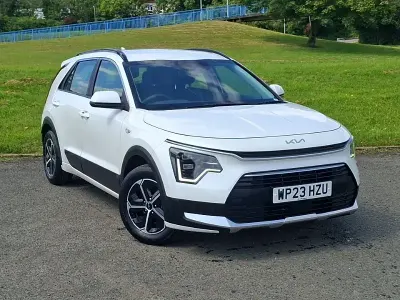 Used Kia Niro 139 HP (102 kW) 2023 White SUV