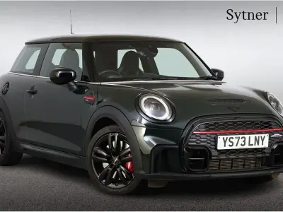 Used Mini John Cooper Works Hatch 228 HP (167 kW) 2023 Green Hatchback