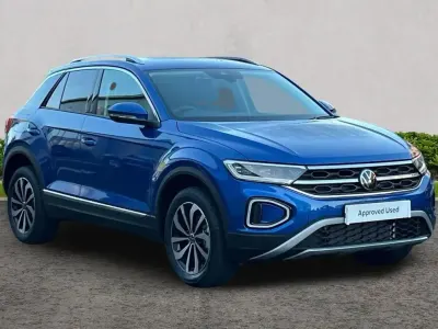 Used VW T-Roc Style 150 HP (110 kW) 2025 Blue SUV