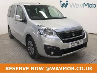 Gebraucht Peugeot TePee Access 2017 Silber Van / Kleinbus