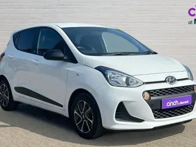 Used Hyundai i10 GO! 66 HP (48 kW) 2019 White Hatchback