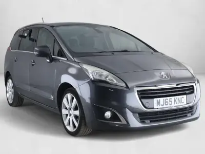 Used Peugeot 5008 Allure 120 HP (88 kW) 2016 Estate