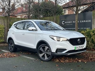 White Used 2021 MG ZS Excite Hatchback | £10,750 (Fair price)