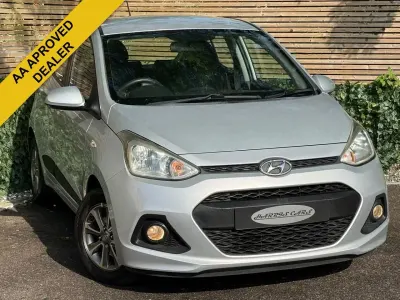 Used Hyundai i10 SE 87 HP (63 kW) 2014 Silver Hatchback