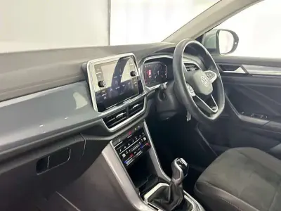 Used VW T-Roc Style 150 HP (110 kW) 2023 Silver SUV