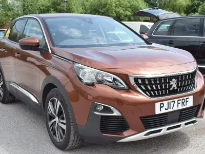 Used Peugeot 3008 Allure 130 HP (95 kW) 2017 Bronze SUV