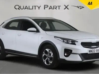 Usado Kia XCeed 2022 Branco SUV