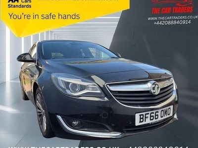 Black Used 2016 Vauxhall Insignia Hatchback | £6,288 (Fair price)