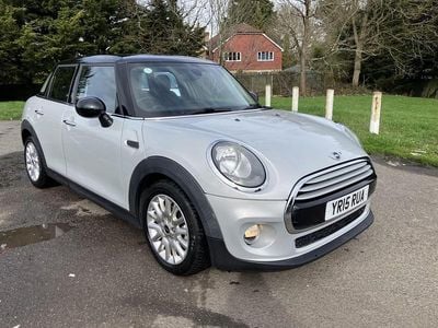 Used Mini Cooper D Hatch 2015 Silver Hatchback