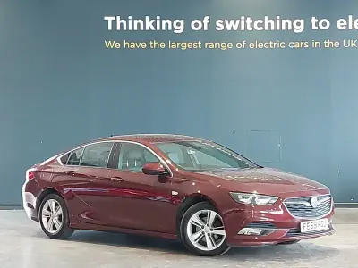 Used Vauxhall Insignia SRi 2019 Red Hatchback