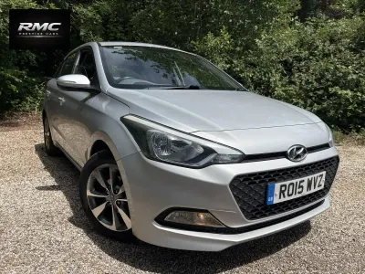 Used Hyundai i20 SE 84 HP (61 kW) 2015 Silver Hatchback