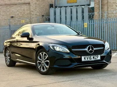 Używany Mercedes C200 184 KM (135 kW) 2016 Czarny Coupe