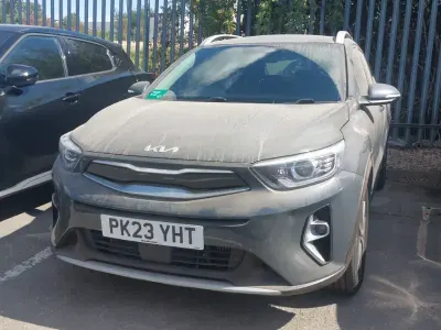 Used Kia Stonic 99 HP (72 kW) 2023 Grey SUV
