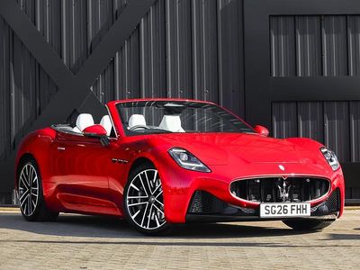 New Maserati GranCabrio 490 HP (360 kW) 2025 Red Cabriolet