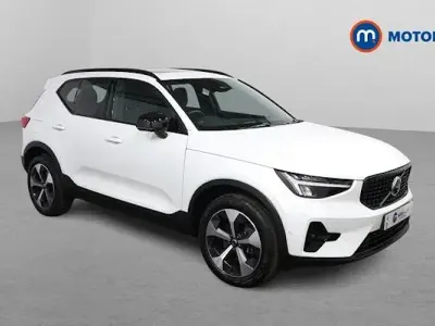 Usado Volvo XC40 Ultimate 197 HP (144 kW) 2023 Branco SUV