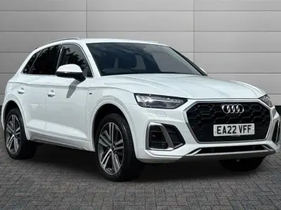 Used Audi Q5 S-Line 265 HP (194 kW) 2022 Glacier white SUV