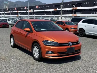 Used VW Polo SEL 2025 Orange Hatchback