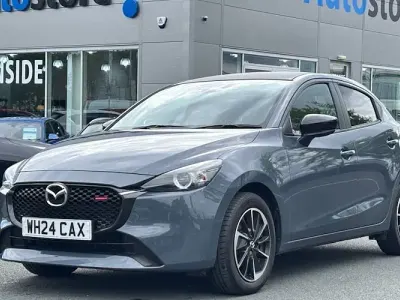 Begagnad Mazda 2 Homura-Aka 90 HK (66 kW) 2024 Halvkombi