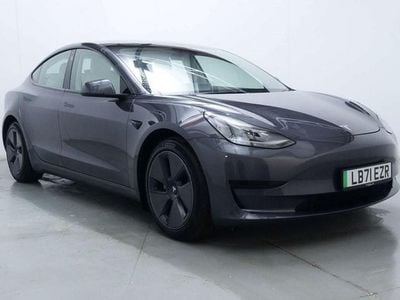 Used 2021 Tesla Model 3 Standard Range Plus Sedan | £17,400 (Fair price)